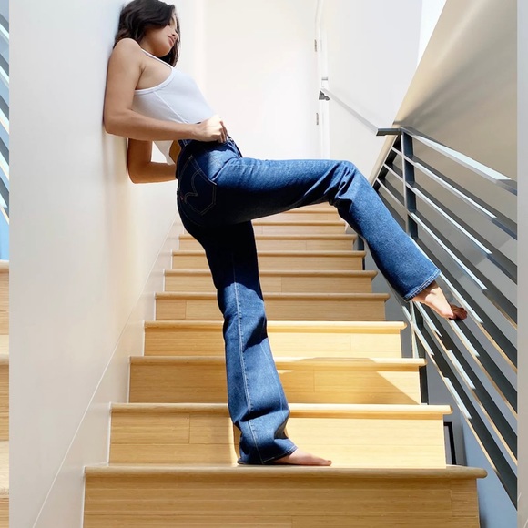 Levi’s Ribcage High Rise Bootcut Jeans - Picture 4 of 16